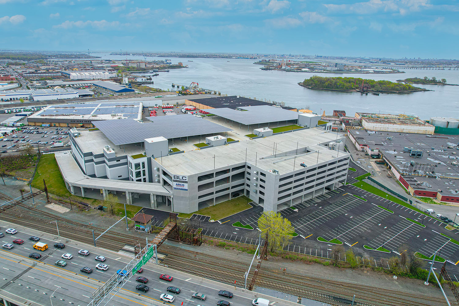 <strong>The Bronx Logistics Center</strong>